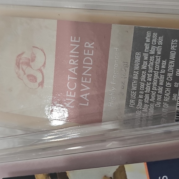 Highly Fragrant Wax Cubes for Use w Wax Warmer 3 Packs 10 Cubes Per Pack - Picture 4 of 7